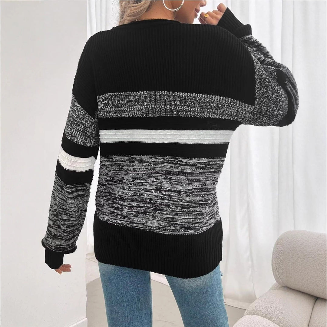Sweater décontracté pour femmes avec design rayé et coupe ample Chic & Stil