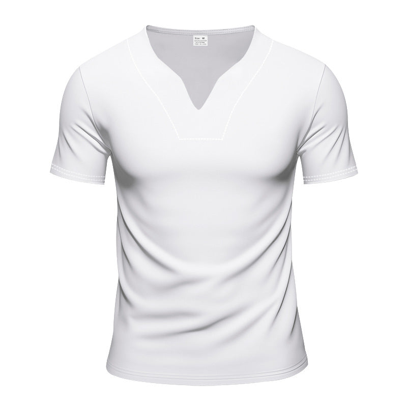 Men's modern V-neck t-shirt in breathable material Lune London