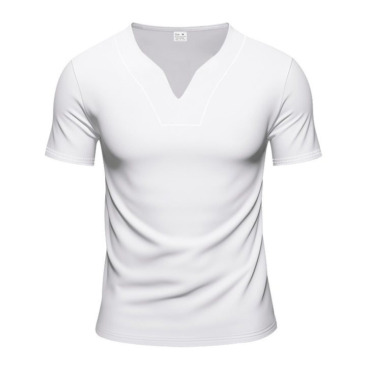 Men's modern V-neck t-shirt in breathable material Lune London