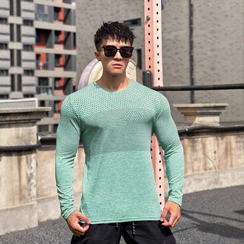 Men's long sleeve training T-shirt with breathable mesh design and moisture-wicking technology Lune London