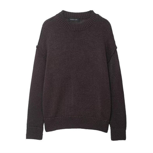 Ladies casual knit sweater with loose fit and oversized style Lune London