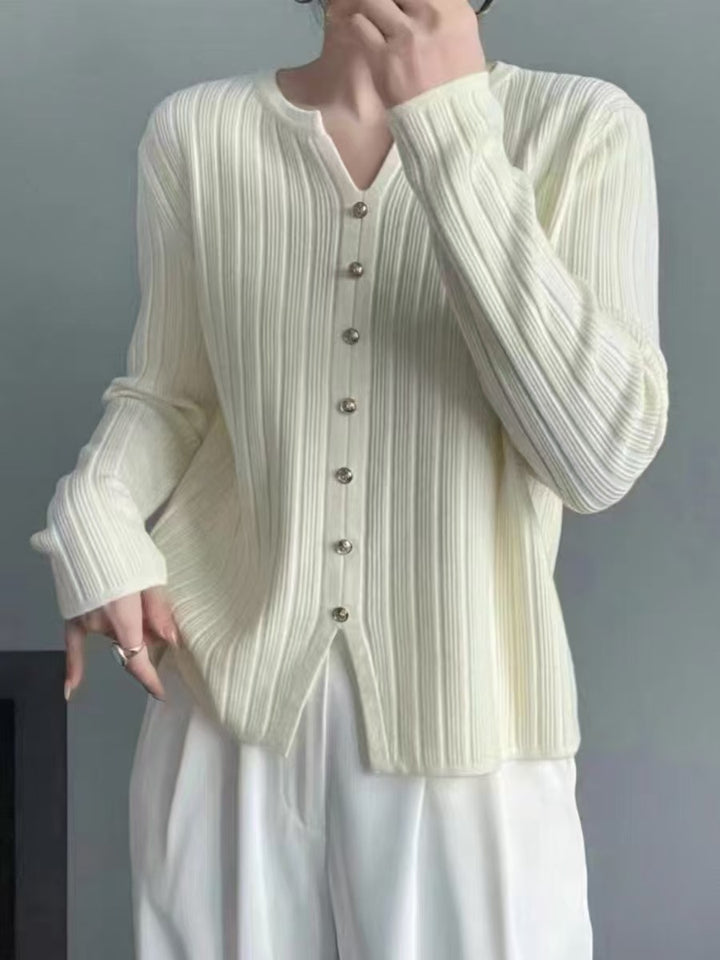 Fine knit blouse for women with button placket Lune London