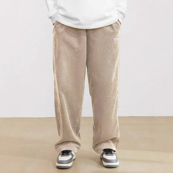 Wide corduroy pants for men with elastic waistband and practical side pockets Lune London