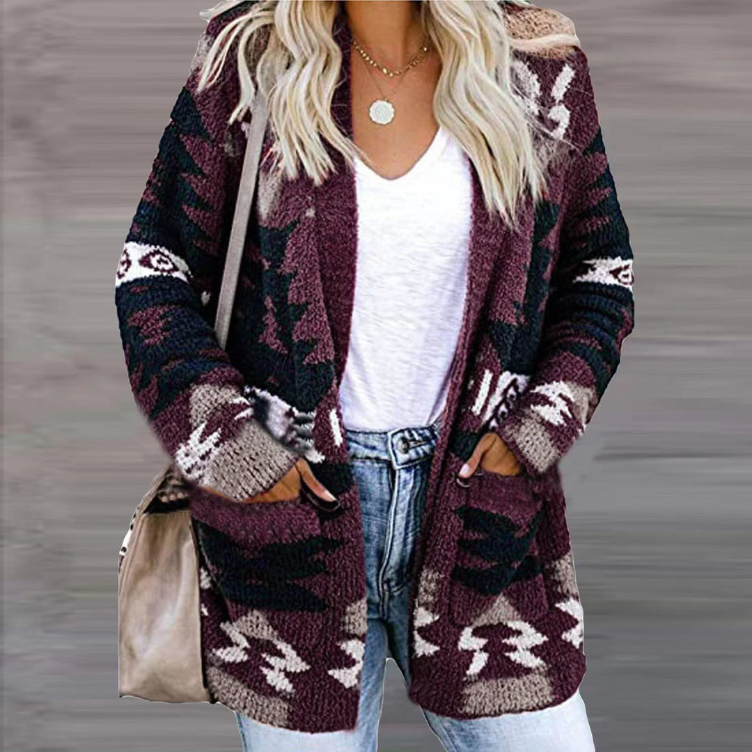 Ladies elegant cardigan with asymmetrical pattern and patch pockets Lune London