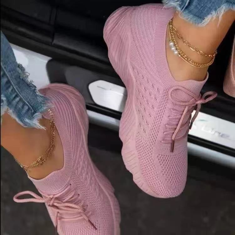Ladies Mesh Sporty Sneakers with Breathable Sole and Chic Cushioning Technology