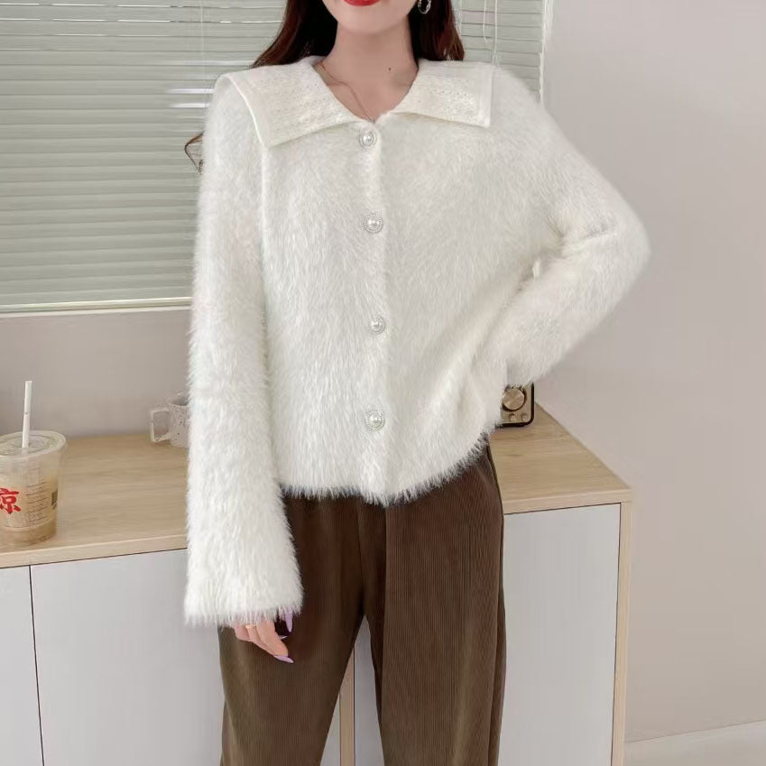 Ladies Plush Knit Jacket with Decorative Collar Lune London