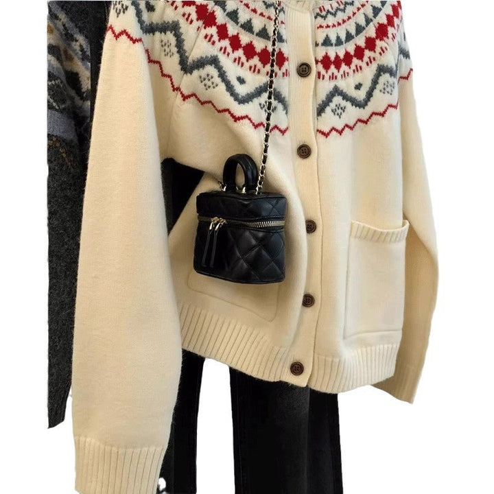 Cardigan pour femmes avec motif traditionnel Chic & Stil
