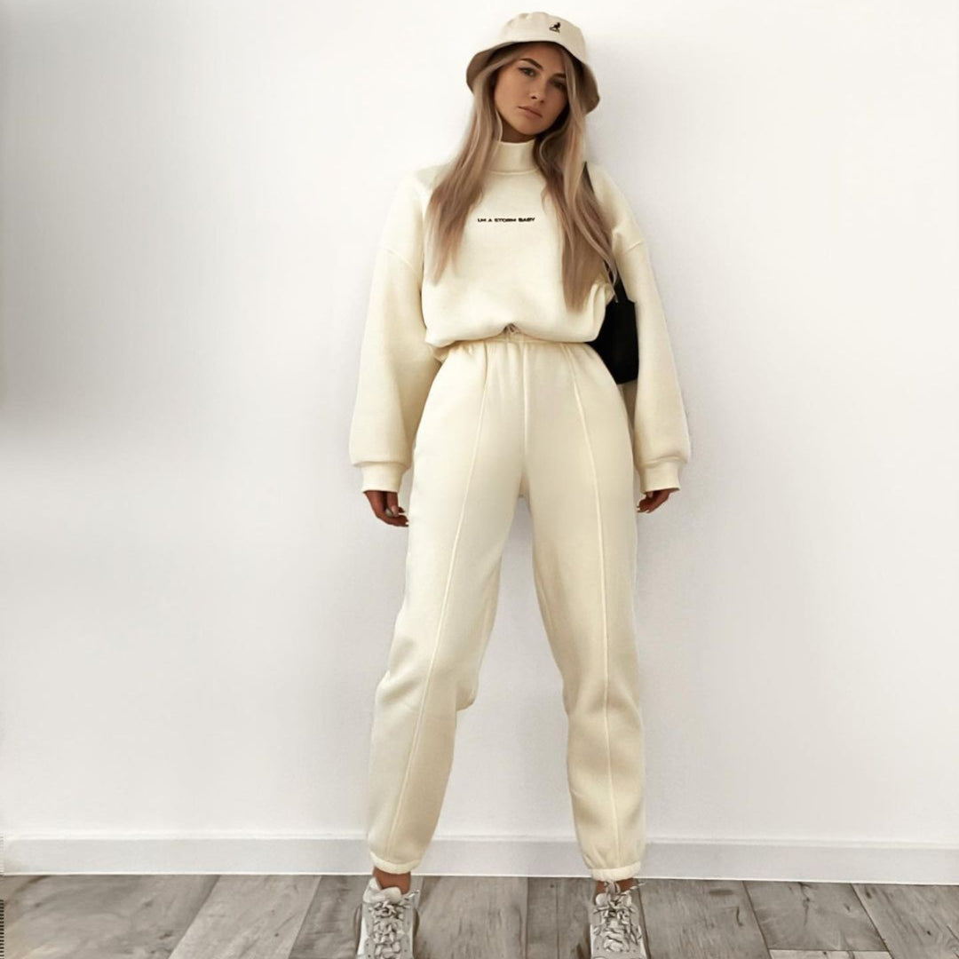 Ladies oversized comfortable sweat outfit with high collar and relaxed cuffs Lune London