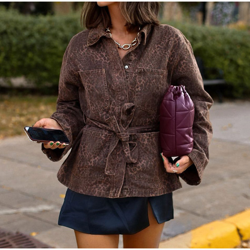 Trendy denim jacket for women with leopard design belt Lune London