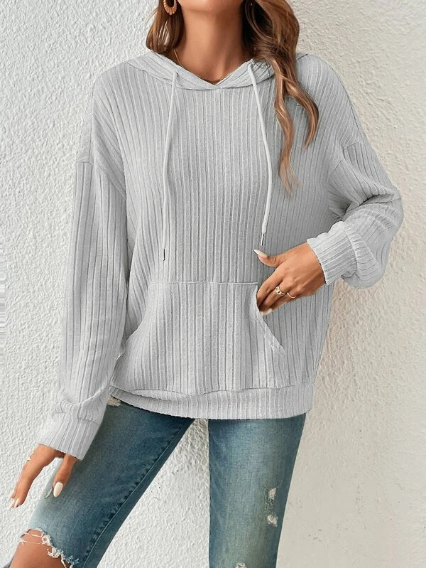 Women casual hoodie sweatshirt with ribbed structure and practical kangaroo pocket Lune London