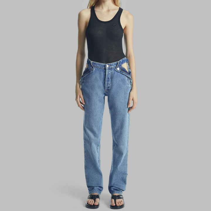 High-waisted cargo jeans for women with a relaxed fit and unique pockets Lune London