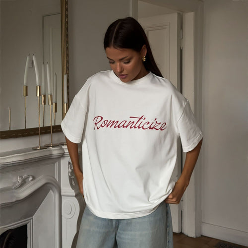 Women's oversized t-shirt with romantic inscription and comfortable cut Lune London