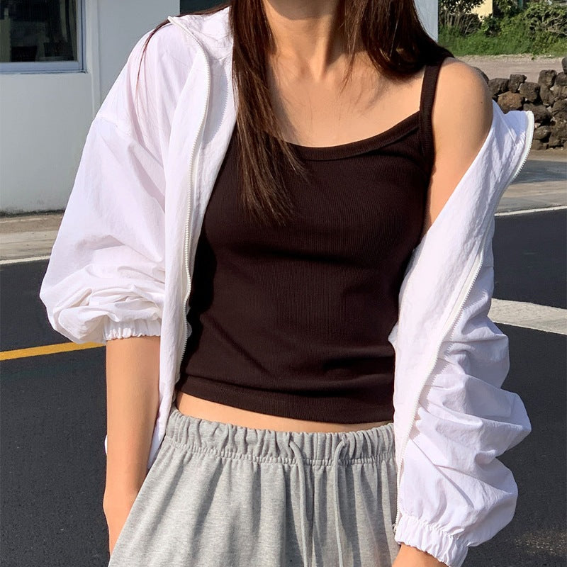 Women's sporty transitional jacket with voluminous sleeves Chic & Stil
