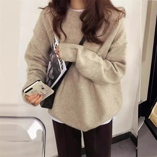 Casual oversized style sweater for women Lune London