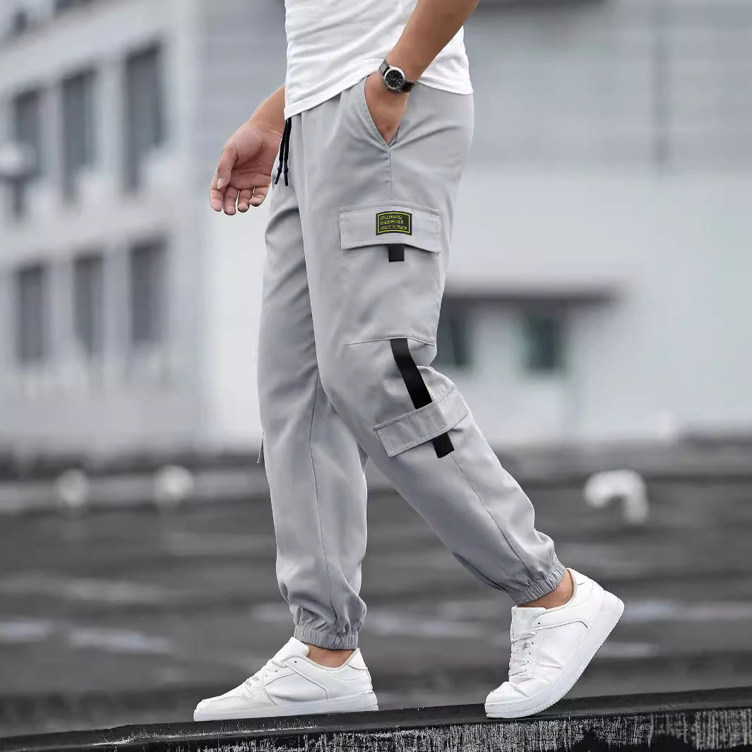 Casual cargo pants for men with adjustable waist and practical zip pockets Lune London
