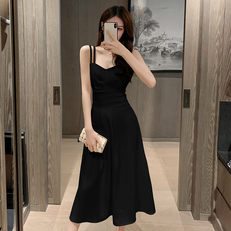 Robe maxi femme à fines bretelles et coupe classique Chic & Stil