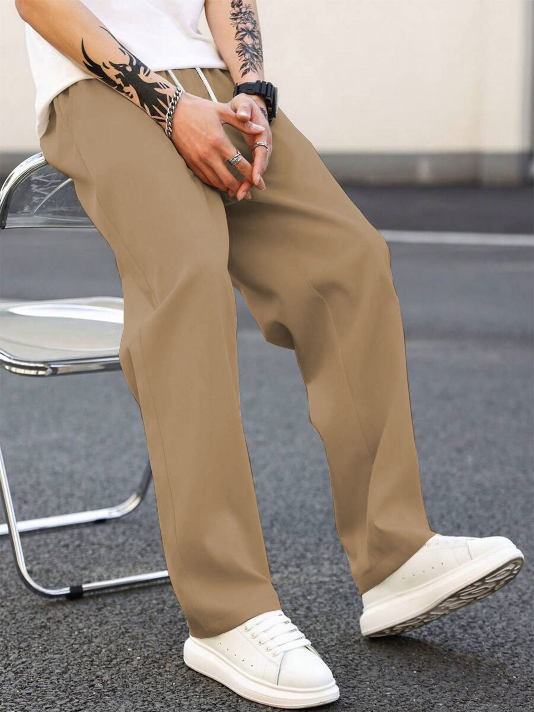 Men's Fashionable Leisure Pants with A Loose Fit and Elastic Waistband Lune London
