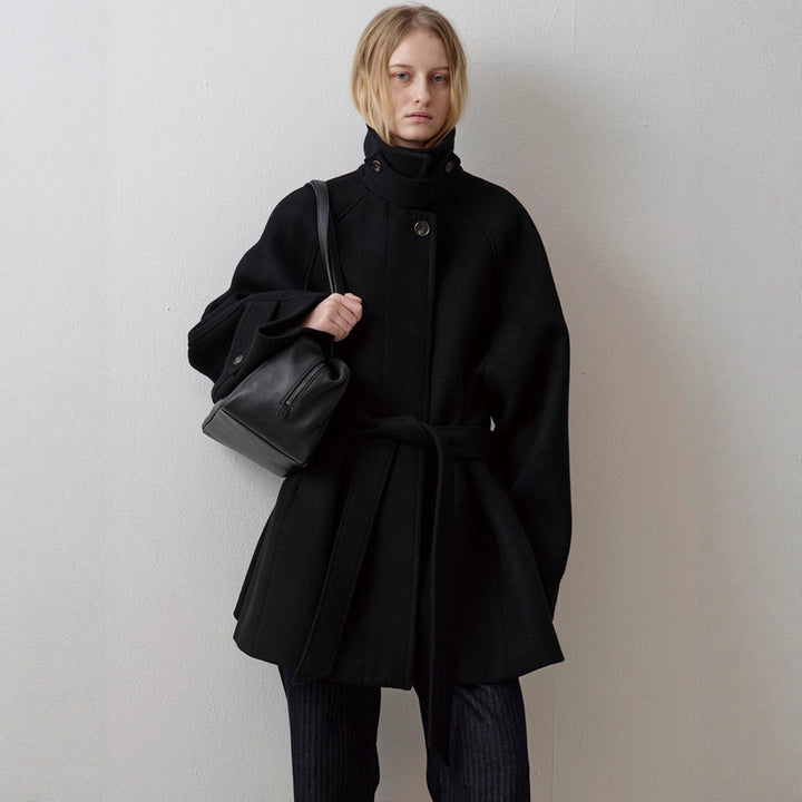 Manteau en laine matelassé pour femmes avec col élégant Chic & Stil