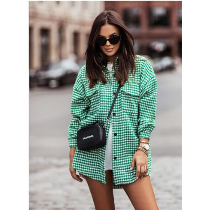 Oversized blazer jacket for women with a modern tartan pattern Lune London