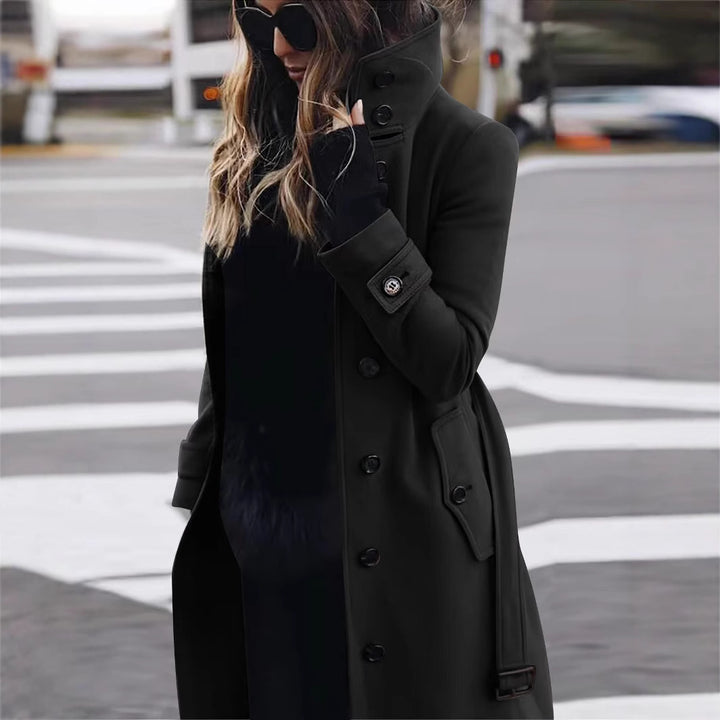 Elegant and fitted coat for women Lune London