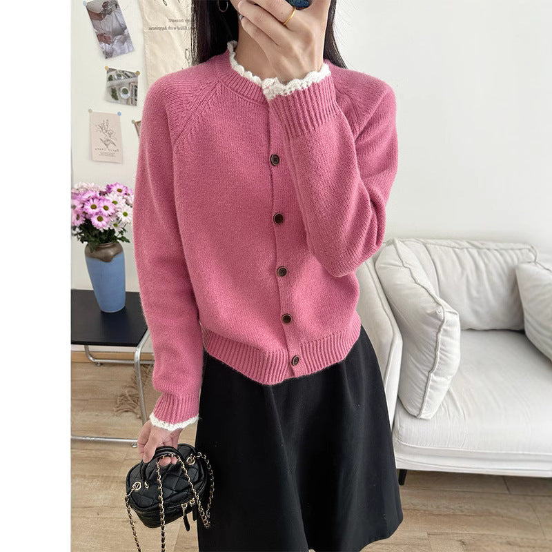 Ladies cozy knit cardigan with ribbed detail and button closure Lune London