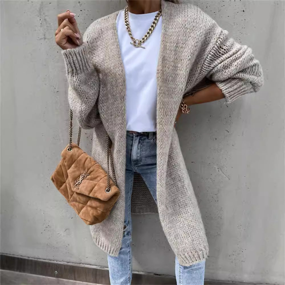 Knit coat for women with a casual open design and a soft material Lune London