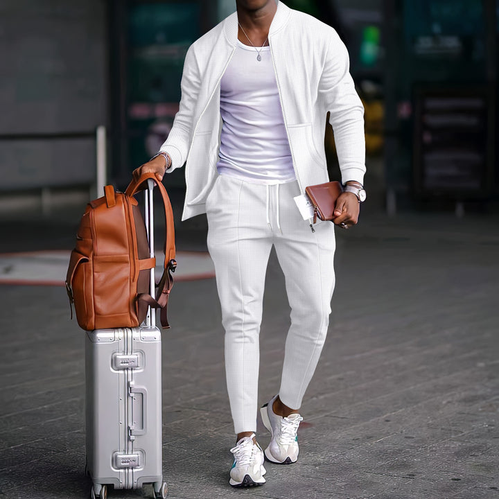 Men's sporty jogging set with a modern cut and breathable material Lune London