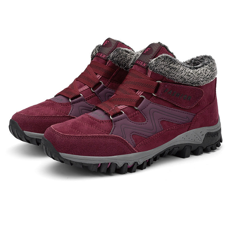 Women’s hiking boots with insulating lining and non-slip sole Lune London