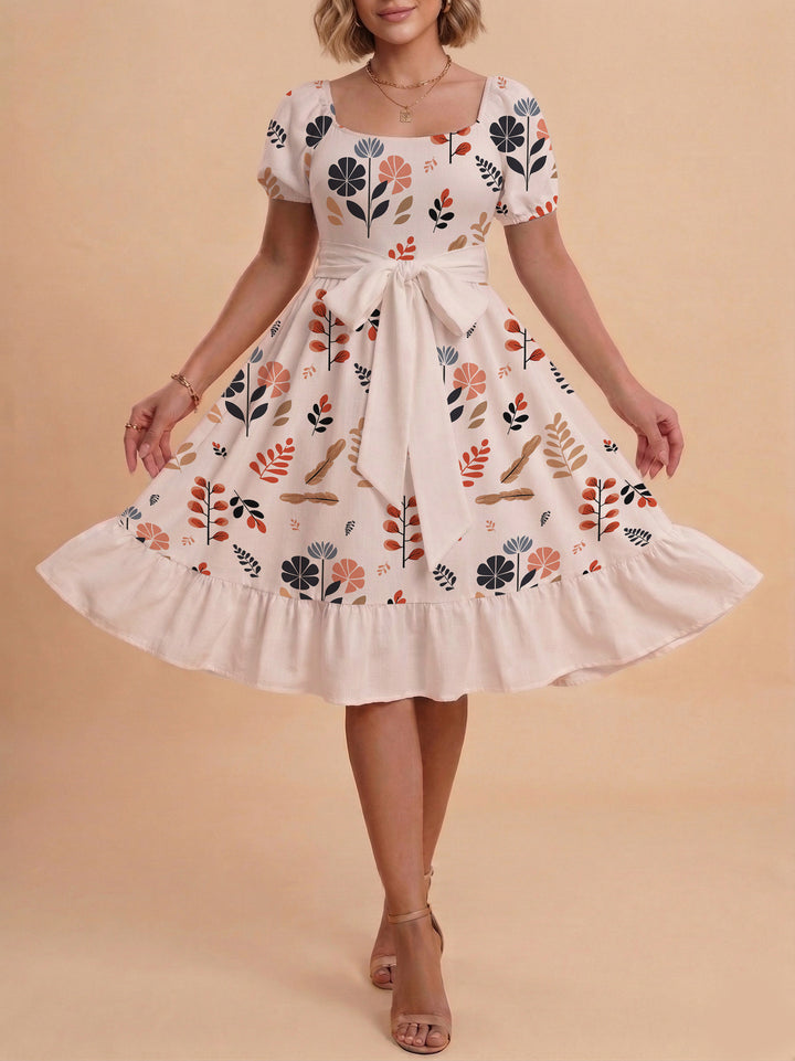 Women's dress with tailored fit and playful floral pattern Lune London