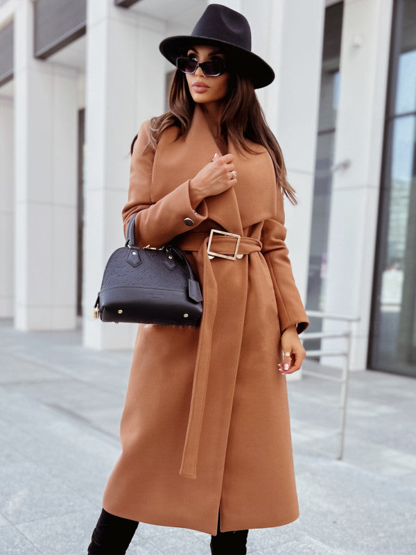 Ladies Elegant Coat with Belt and Classic Cut Lune London