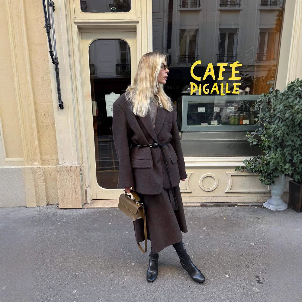 Oversized women's jacket with belt and chic stylish details
