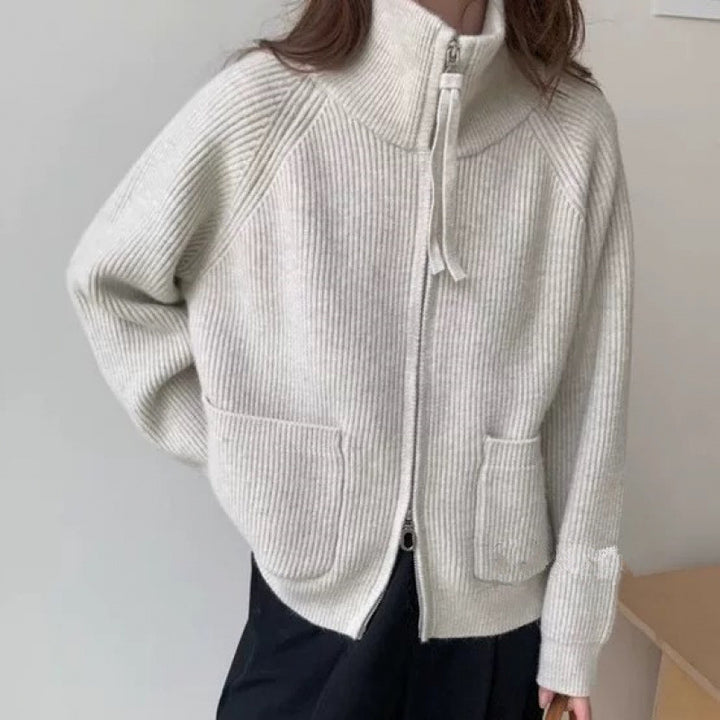 Cardigan femme avec col montant et poches pratiques Chic & Stil
