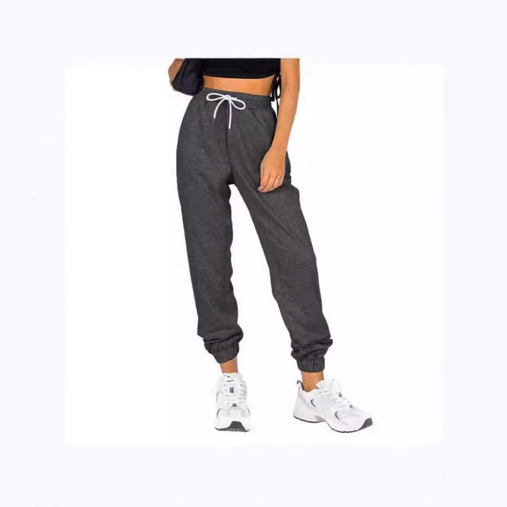 Women's training pants with elastic waist and relaxed fit Lune London