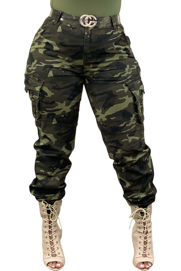 Women's cargo pants with camouflage pattern and high waist Lune London