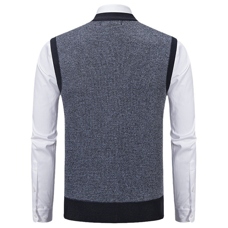 Men's Fashionable Knitted Vest with Sophisticated Patterns and Practical Pockets Lune London