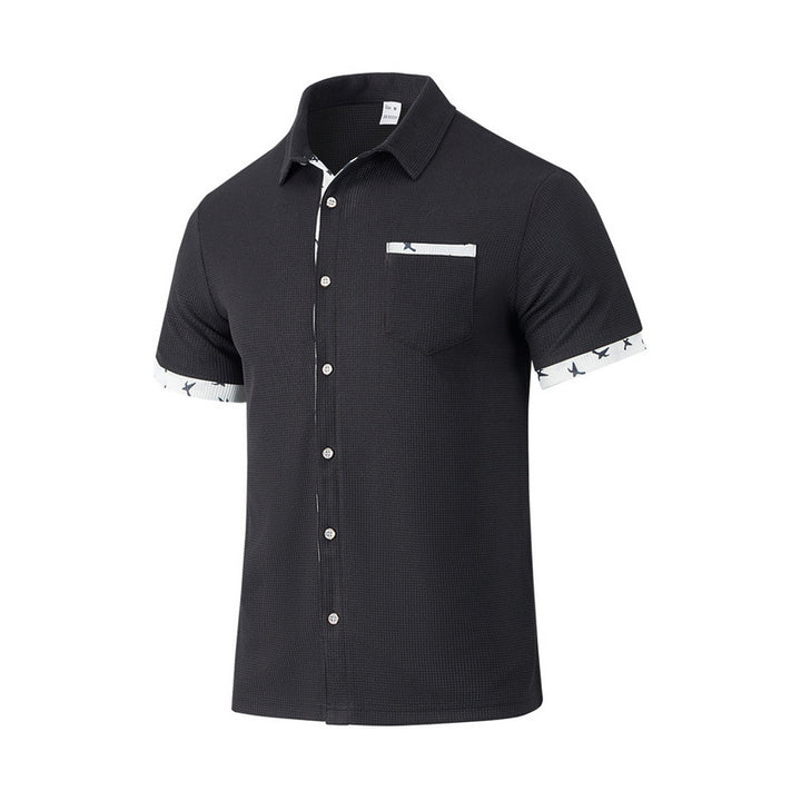 Short sleeve shirt for men with trendy collar and chest pocket Lune London