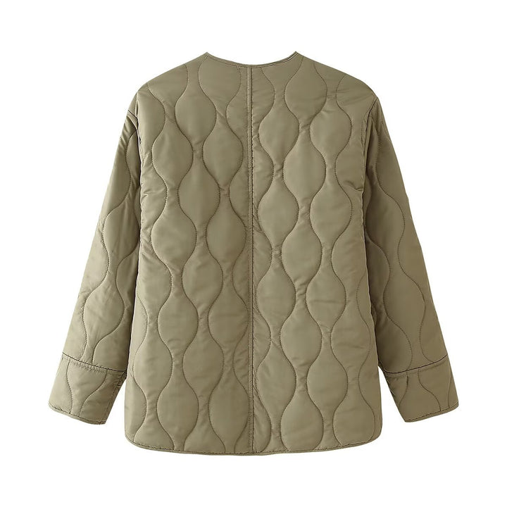 Quilted Transition Jacket for Women with Side Pockets and Elegant Cut Lune London