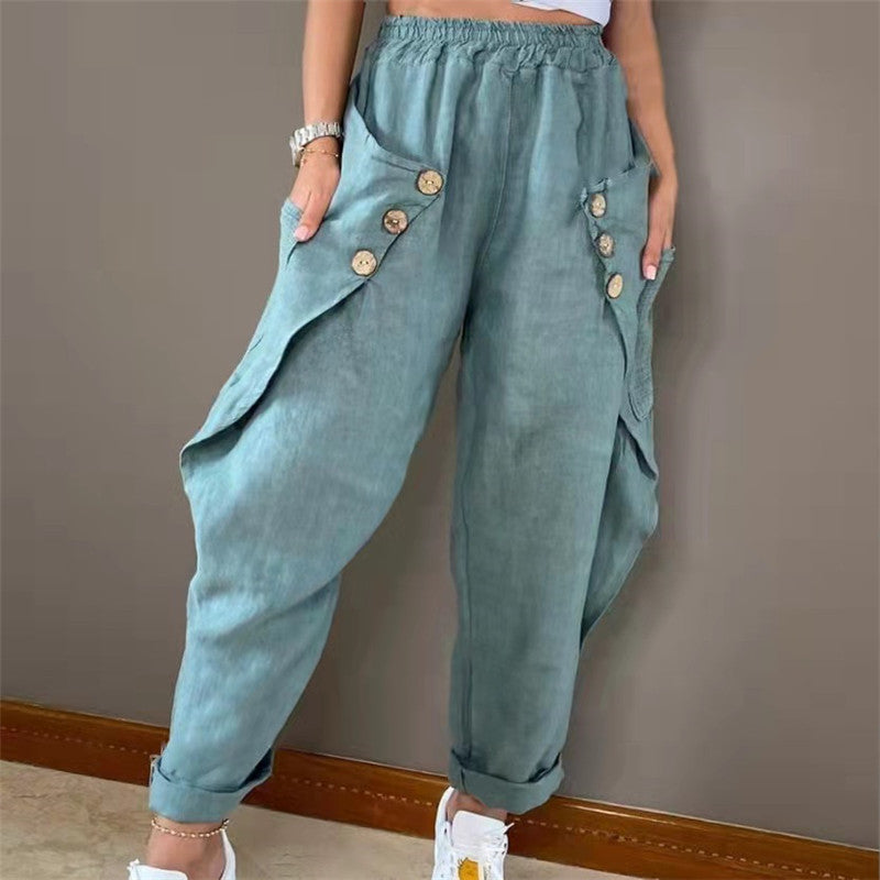 Casual summer pants for women with button details and practical side pockets Lune London