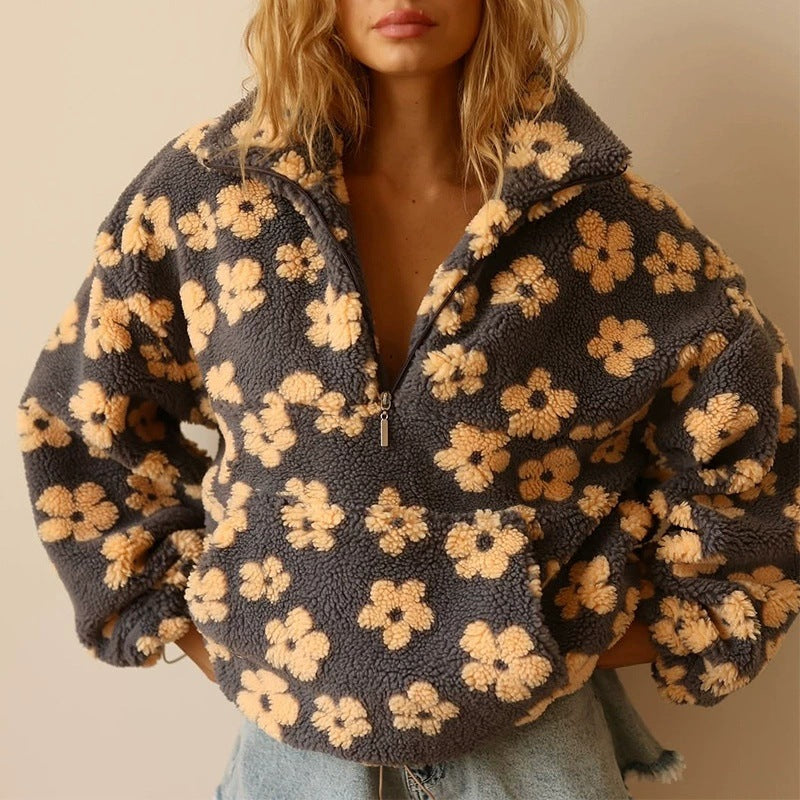 Women oversized cozy sweater with 3D floral design Lune London