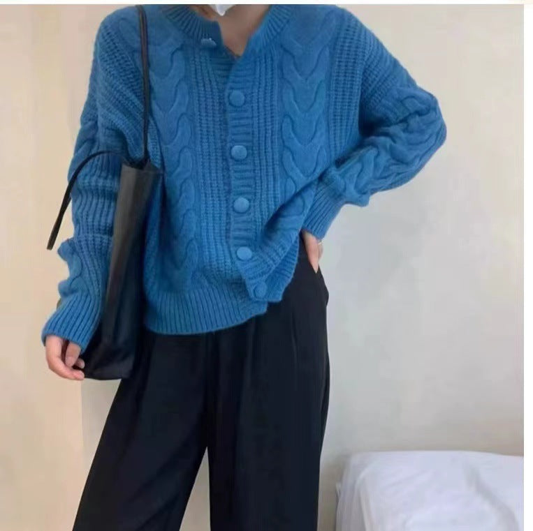 Ladies cardigan with nostalgic cable pattern Lune London
