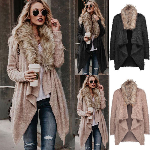 Ladies plush cardigan with removable faux fur collar Lune London