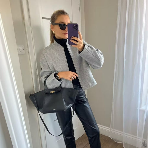 Casual bomber jacket for women with practical pockets and modern cut Lune London