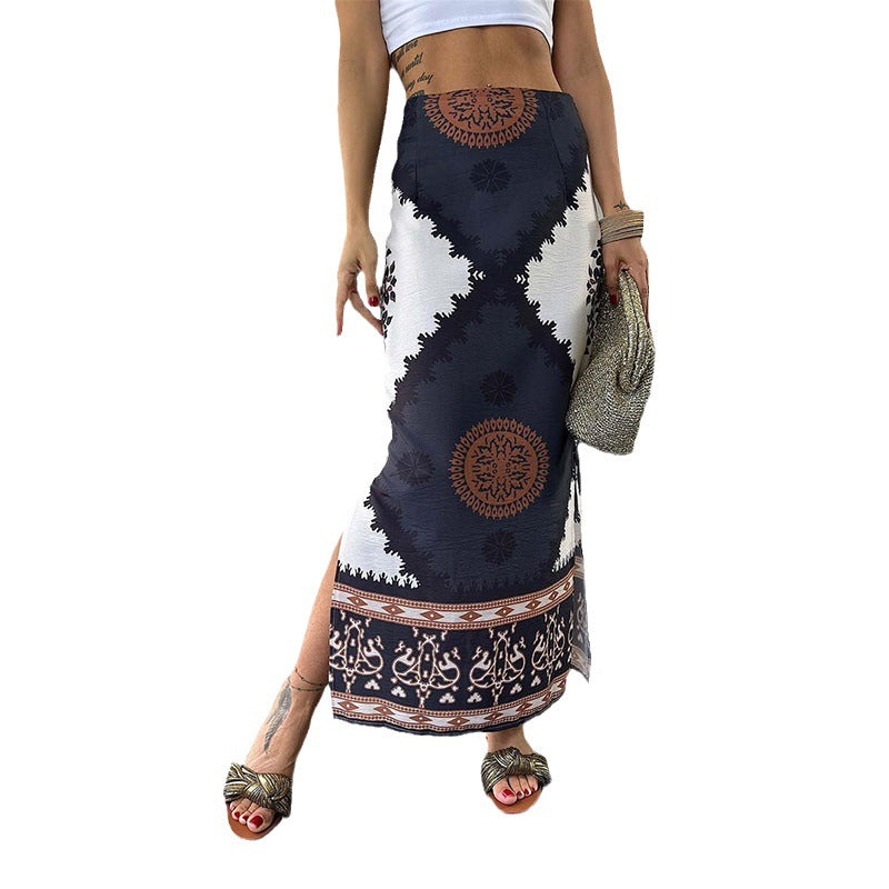 Maxi skirt for women with elegant graphics and high slit Lune London