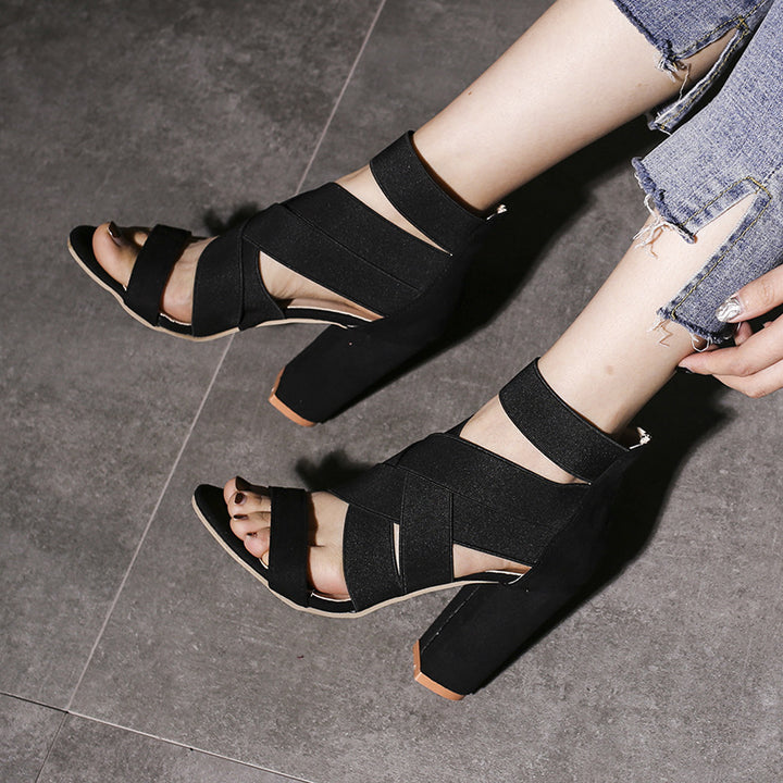 Women's sandals with elegant straps and a chic block heel