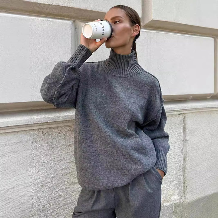 Ladies Trendy Turtleneck Pullover Lune London