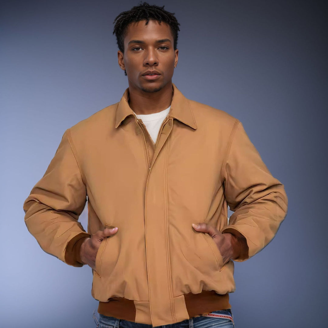 Insulated transitional jacket for men with high collar and practical pockets Lune London