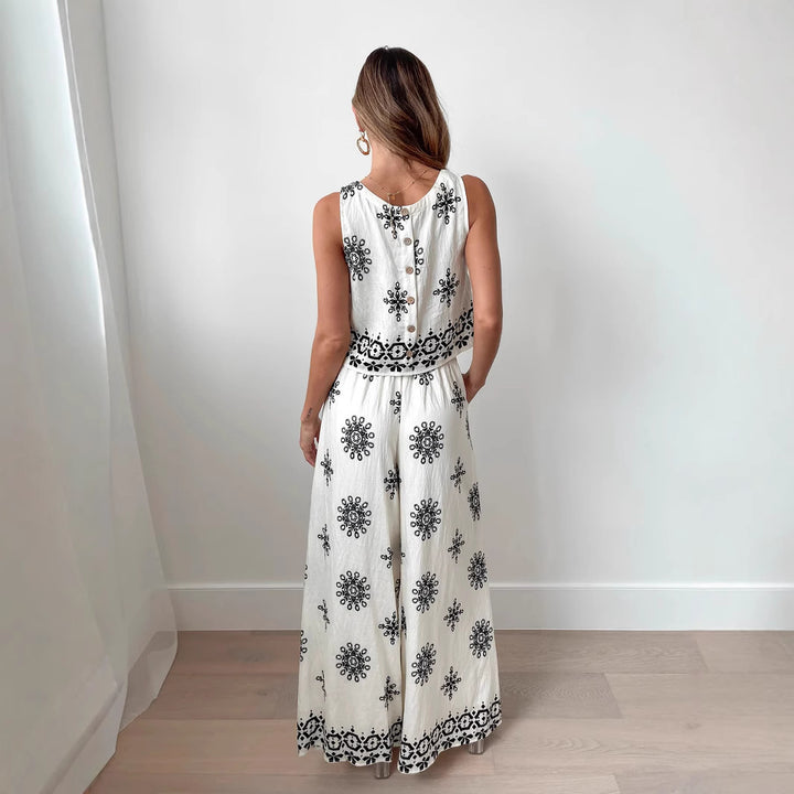 Women Two-Piece Set with Airy Fit and Artistic Embroidery