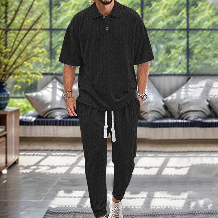 Relaxed-Fit Leisure Suit for Men with Contrasting Details and an Elastic Waist Lune London