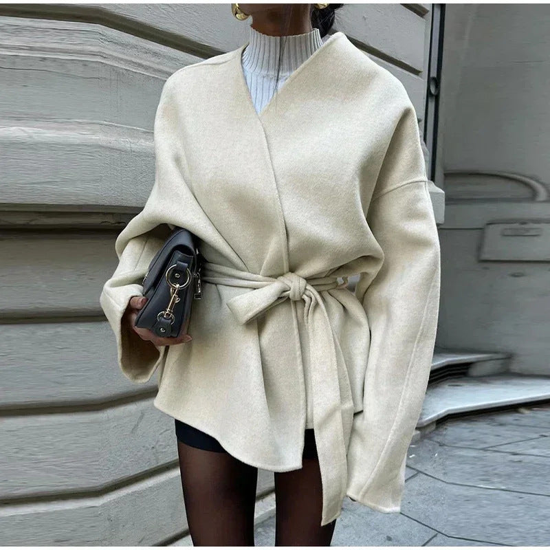 Ladies oversized wrap jacket with wide sleeves Lune London