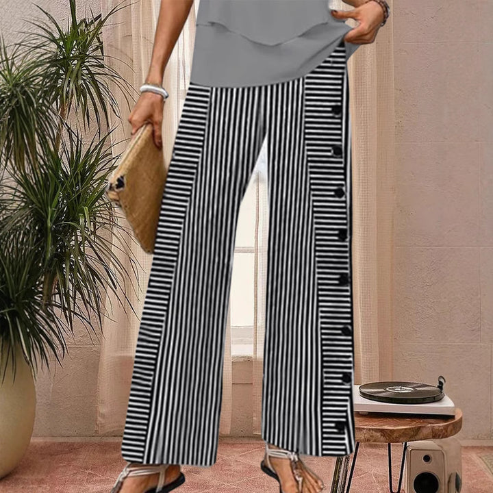 Pantalons palazzo larges à rayures pour femmes avec des détails de bouton pratiques Chic & Stil